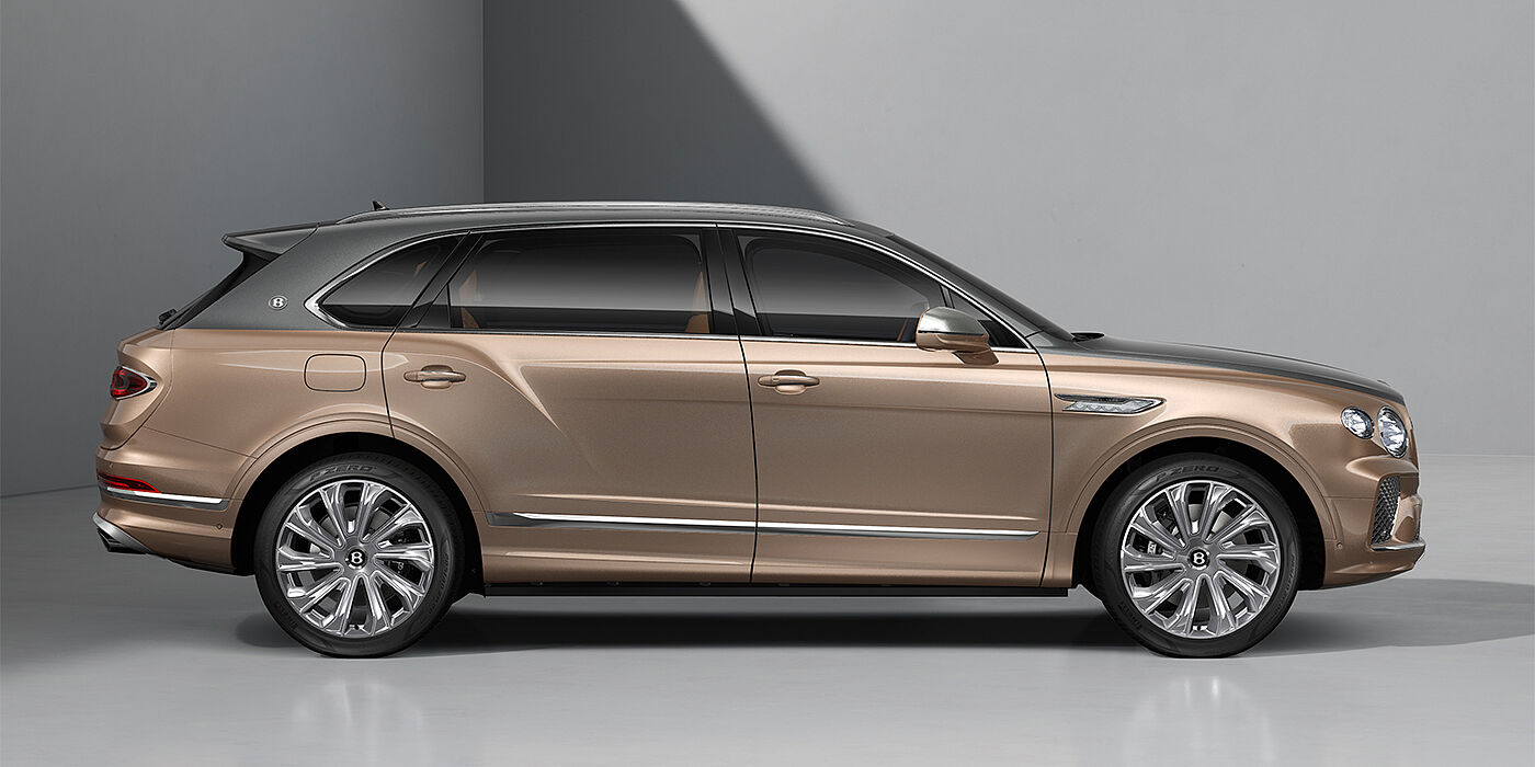 Bentley Hamburg Bentley Bentayga EWB Mulliner SUV in Magnetic and Rose Gold paint and 22" Mulliner wheels profile