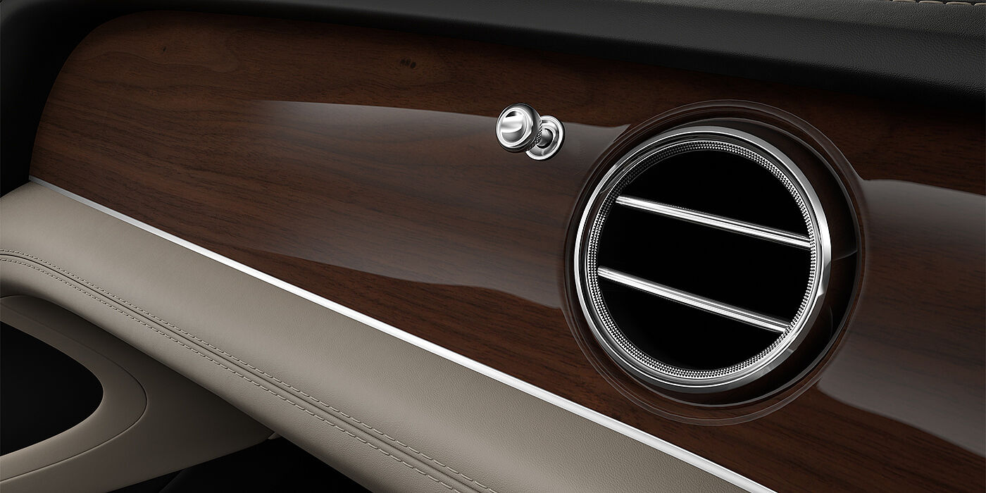 Bentley Hamburg Bentley Bentayga SUV veneer detail in Crown Cut Walnut 