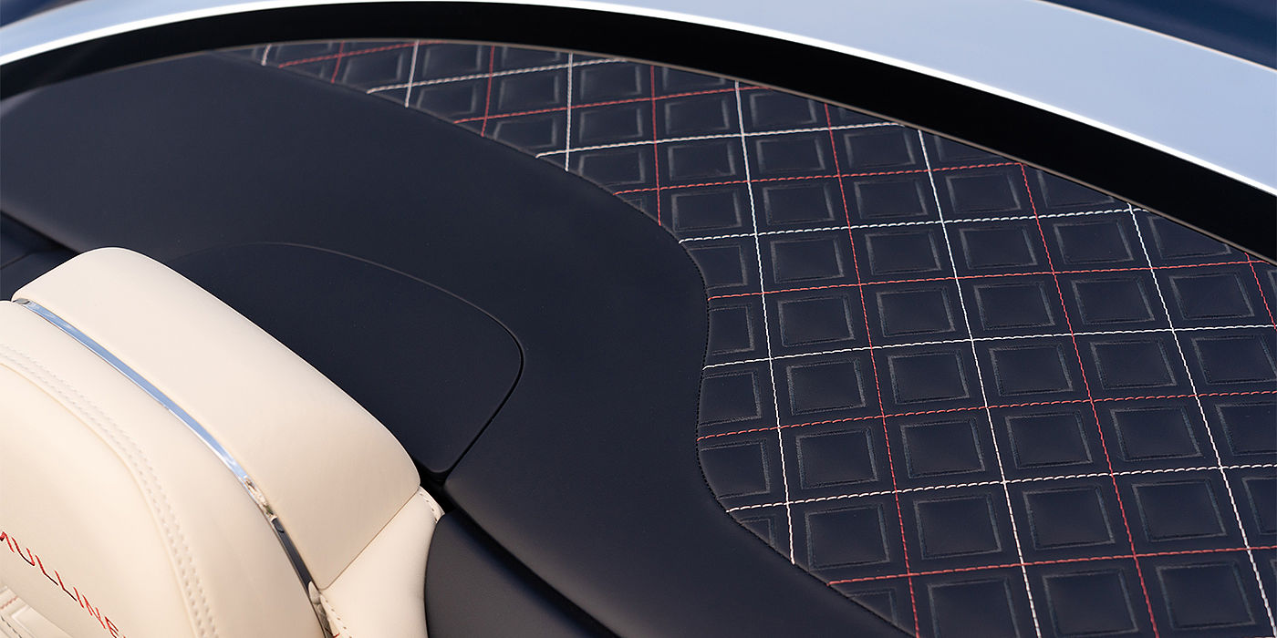 Bentley Hamburg Bentley Continental GTC Mulliner convertible seat and cross stitched tonneau cover