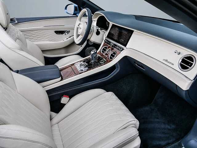 1:Bentley Continental GT Convertible Azure V8 Hybrid, Cabrio, Light Windsor Blue, Bentley Hamburg