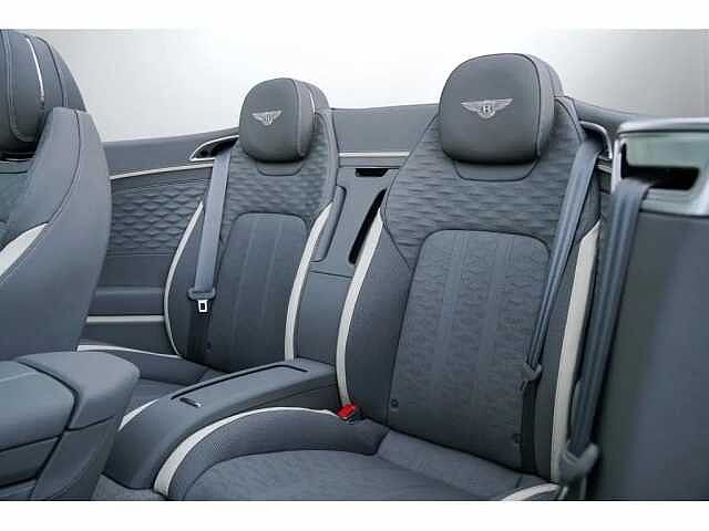 8:Bentley Continental GT Convertible Speed First Edition V8 Hybrid, Cabrio, Dove Grey, Bentley Hamburg