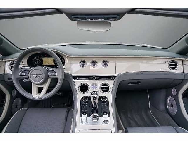 3:Bentley Continental GT Convertible Speed First Edition V8 Hybrid, Cabrio, Dove Grey, Bentley Hamburg