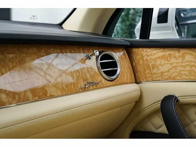 8:Bentley Bentayga Speed W12, SUV, Ghost White Pearlescent, Bentley Hamburg