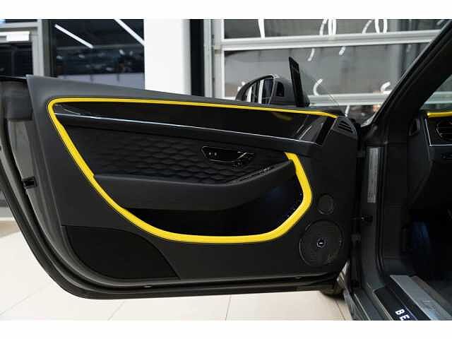 16:Bentley Continental GT Speed First Edition V8 Hybrid, Coupé, Gravity Grey, Bentley Hamburg