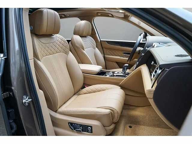 7:Bentley Bentayga W12, SUV, Dark Cashmere, Bentley Hamburg