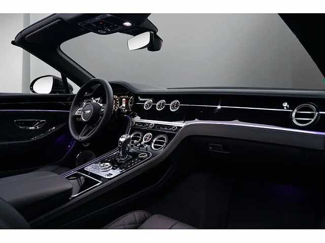 1:Bentley Continental GTC V8, Cabrio, Black Sapphire, Bentley Hamburg