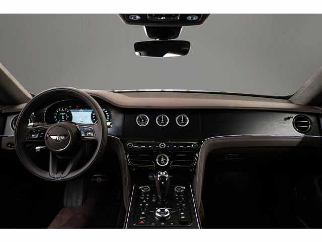 3:Bentley Flying Spur V8 Hybrid, Limousine, Storm Grey, Bentley Hamburg