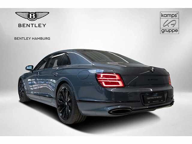 2:Bentley Flying Spur V8 Hybrid, Limousine, Storm Grey, Bentley Hamburg