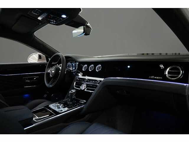 23:Bentley Flying Spur Azure V8, Limousine, Dove Grey, Bentley Hamburg
