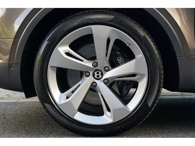 5:Bentley Bentayga W12, SUV, Dark Cashmere, Bentley Hamburg