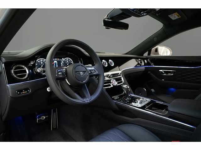 17:Bentley Flying Spur Azure V8, Limousine, Dove Grey, Bentley Hamburg