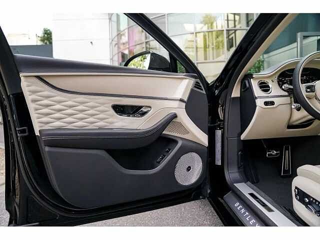 6:Bentley Flying Spur Speed W12, Limousine, Black Crystal, Bentley Hamburg